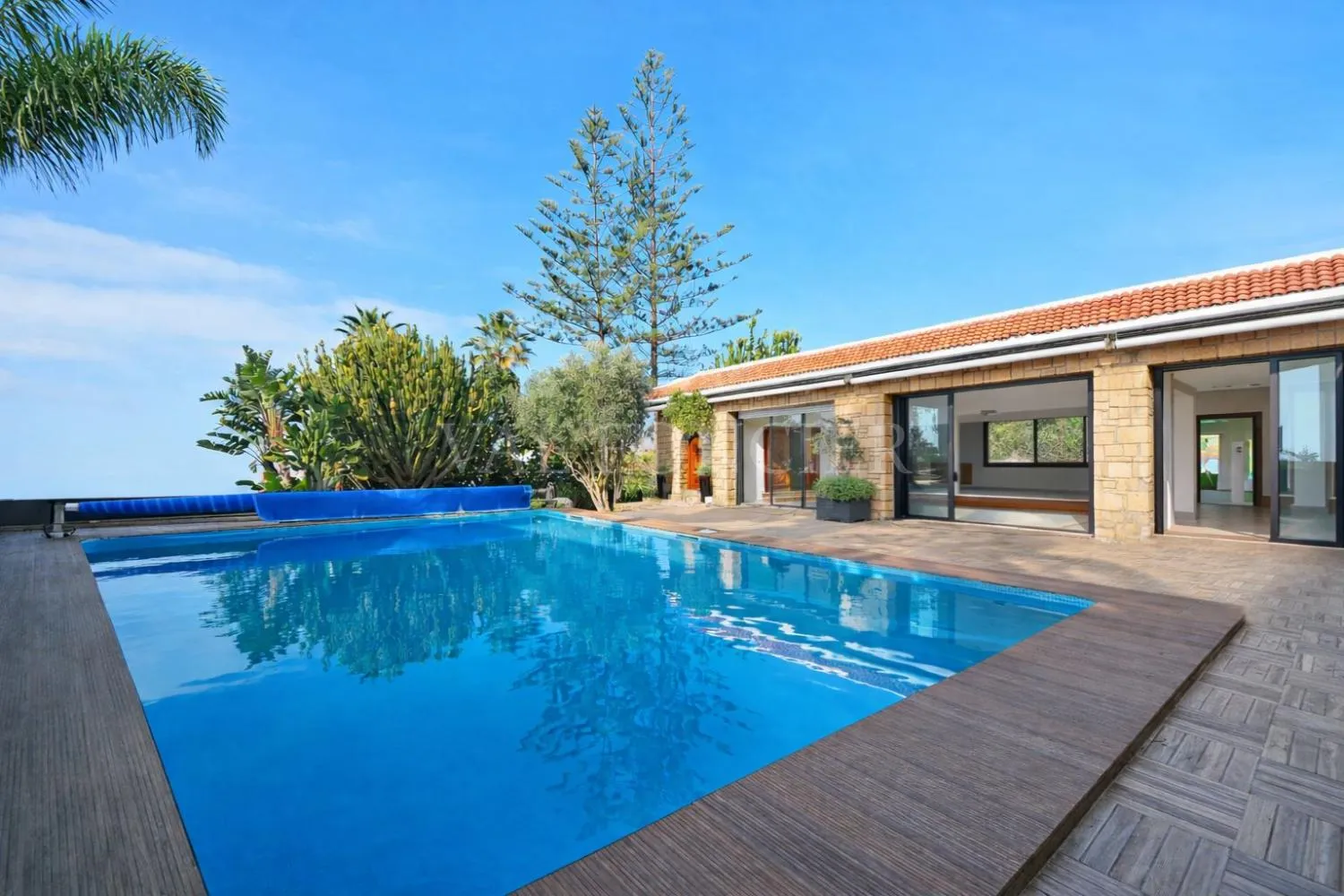 Villa exceptionnelle de plain-pied à Anfa Supérieur — Anfa Supérieur, Casablanca