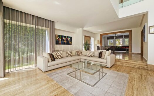 Villa à vendre complètement rénovée à Ain Diab