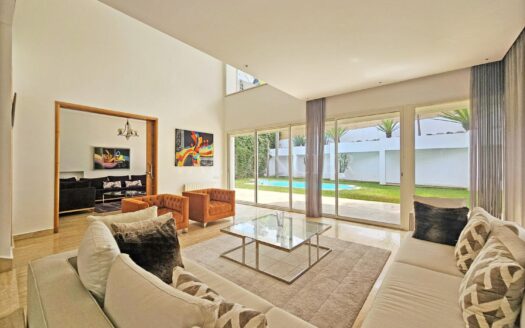 Villa à vendre complètement rénovée à Ain Diab